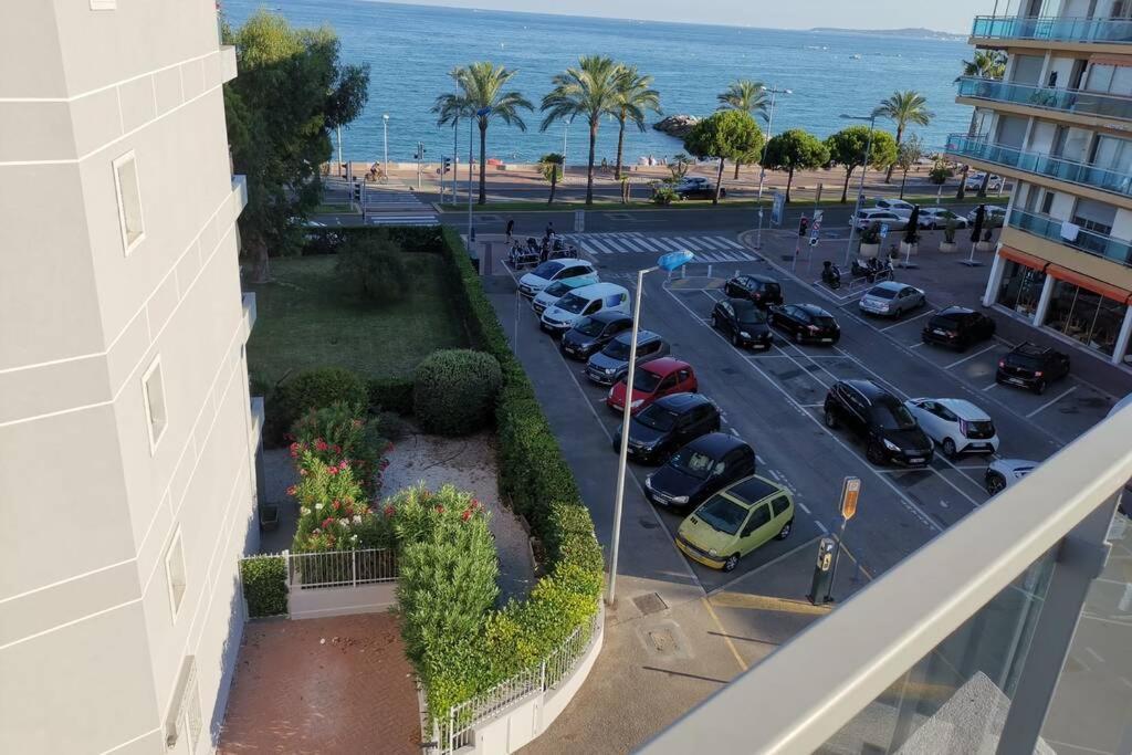 Appartement 6 personnes face à la mer Cagnes-sur-Mer Extérieur photo
